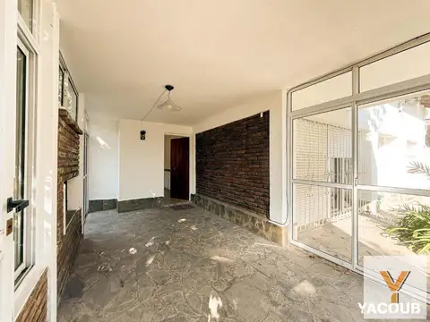Casa en Venta en Manuel B Gonnet, USD 185.000