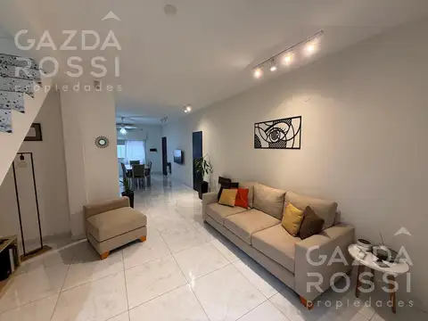 Casa en Venta en Adrogue, USD 220.000