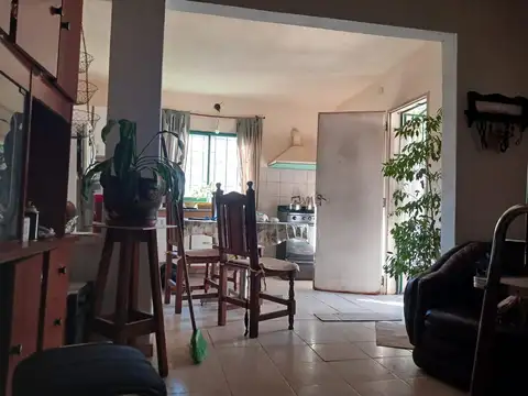 VENDO Hermosa casa 4 dorm Excelente ubicación!