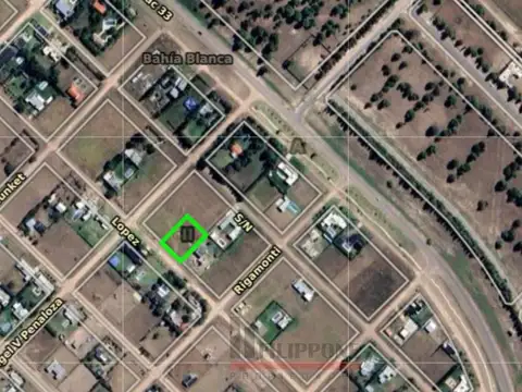 Terreno en Venta 28  mts Fondo