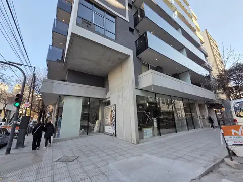 Almagro Alquiler espectacular local en esquina 280 m2 doble apto todo destino ESTRENAR SIN EXPENSAS