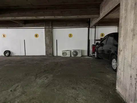 COCHERA EN VENTA FACIL ACCESO