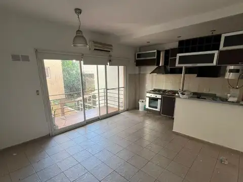 Las Heras 1400, Piso 1