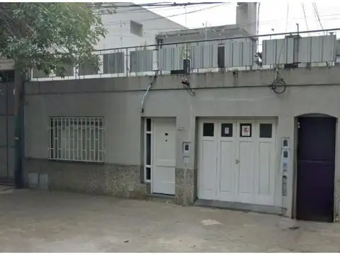 Avellaneda 1558 , Piso PB