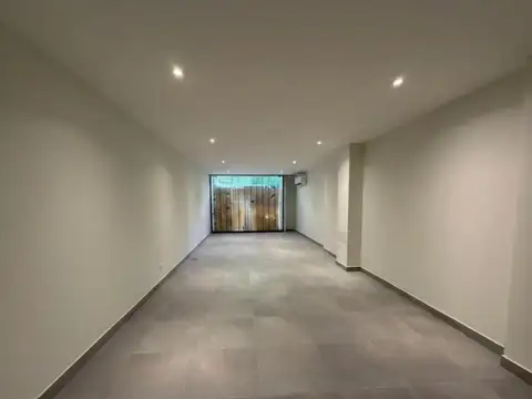 Carlos Calvo  al 3600