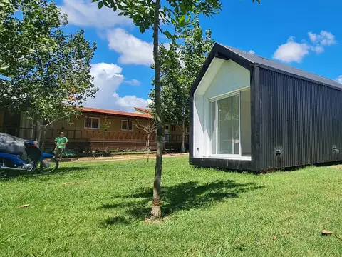 Casa 2 ambientes con 1 baño
