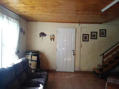 Casa en Alquiler con 5 cocheras