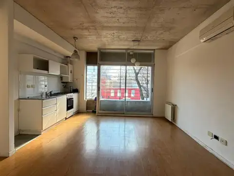 Federico Lacroze 3500, Piso 1