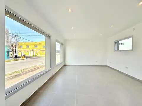 Local en Venta en Centro De Lujan, USD 58.000
