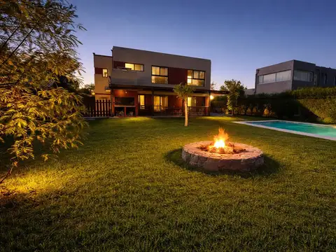Casa en San Francisco - APTO CREDITO