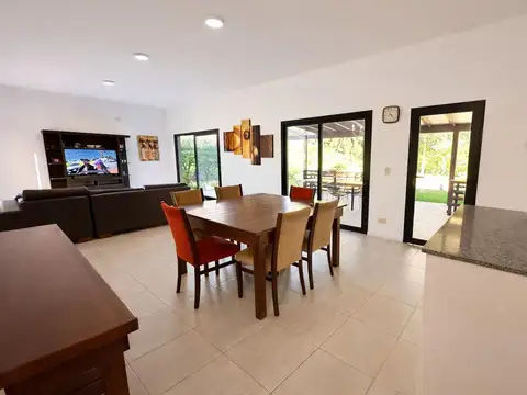 Casa en Venta en San Francisco, USD 350.000