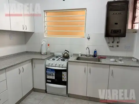 Depto Tipo Casa en Alquiler 40 años