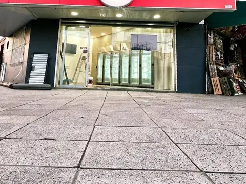 Local en Venta en Lomas del Mirador, USD 75.000