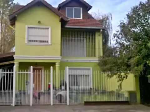 Casa - Barrio Parque Leloir