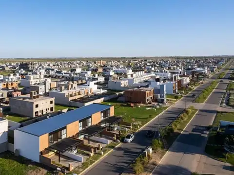 TERRENO EN VENTA DOCTA PARQUE MANZANA 56 LOTE 2