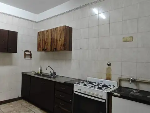 Depto Tipo Casa en Alquiler 67 años