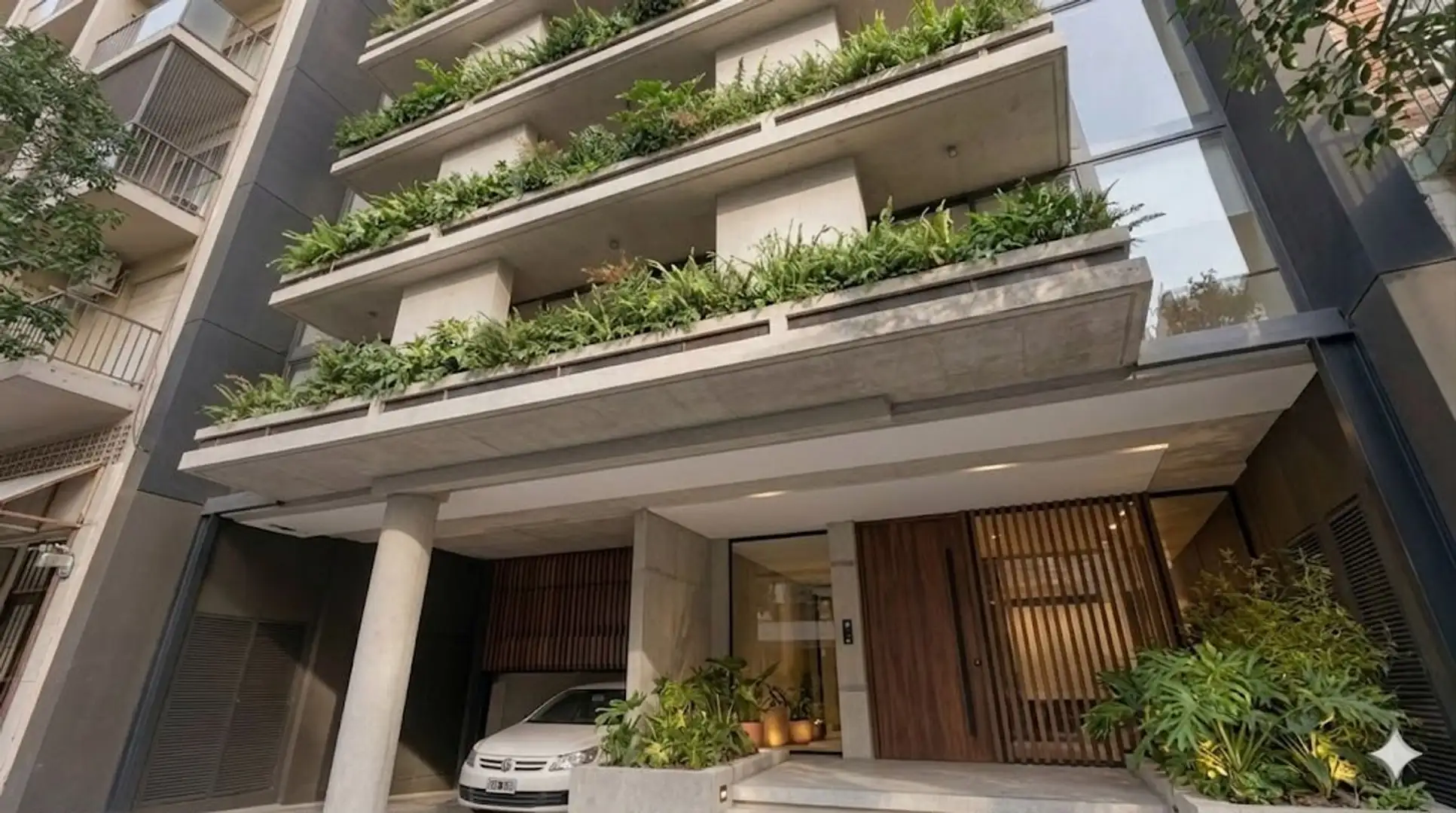 VENTA MONOAMBIENTE GÜEMES BALCON FRENTE EN POZO
