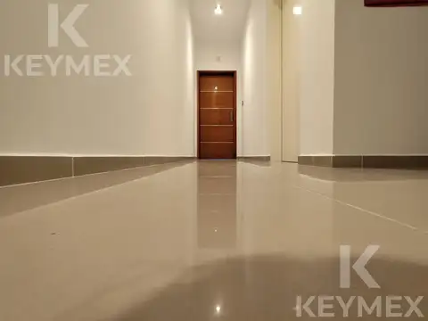 Departamento en Venta con 5 cocheras