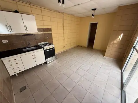 Depto Tipo Casa en Alquiler de 1 dormitorio
