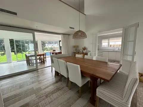 Av. Jorge Newbery 5005