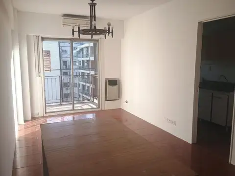 General Güemes 4500, Piso 7