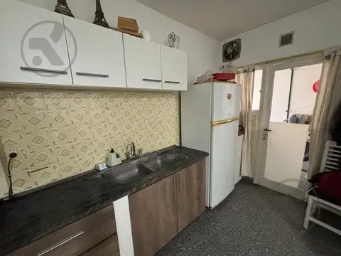 Depto Tipo Casa en Venta en Centro, USD 150.000