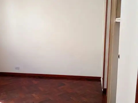 Alquiler de PH 2 Ambientes en Balvanera