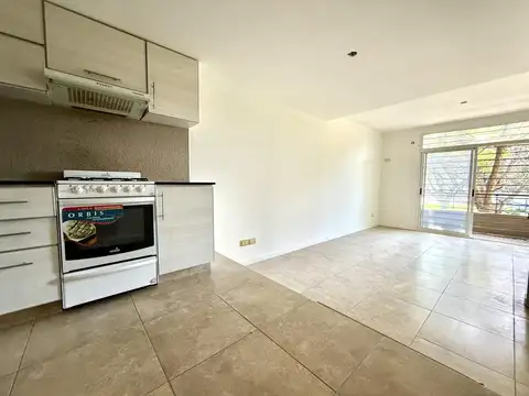 venta - ph - Villa Devoto - triplex - playroom - terraza - patio - lavadero - toilette -