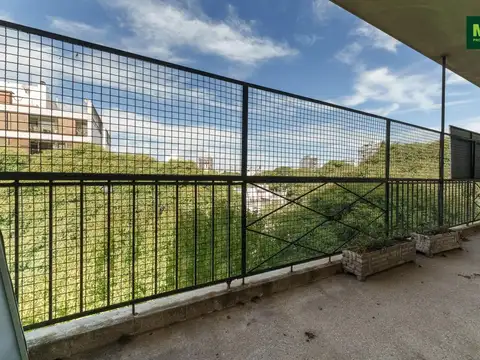 Piso | Con balcón amplio | Venta en Belgrano