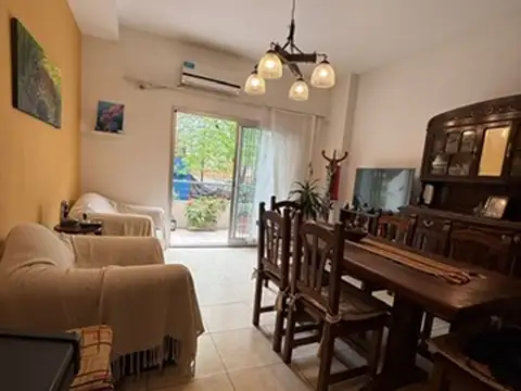 Depto Tipo Casa en Venta con 1 cocheras