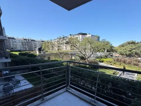 Doctor René Favaloro 3400 , Piso 1