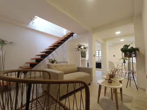 Depto Tipo Casa en Alquiler en Santos Lugares, $ 890.000