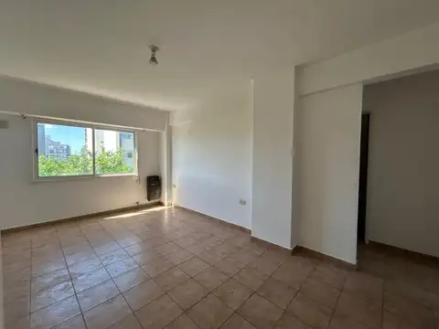 DPTO EN ALQUILER 2 DORM CON COCHERA