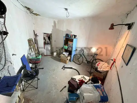 VENTA DE CASA 5 AMBIENTES ZONA CENTRICA DE ALSINA
