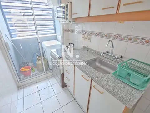 Apartamento en alquiler y venta Punta del Este, 2 dormitorios y parrillero propio.