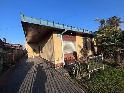 Casa en venta ideal comercial San Miguel