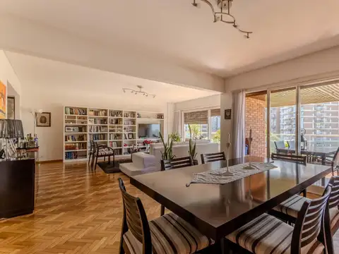 Departamento en Venta de 5 ambientes