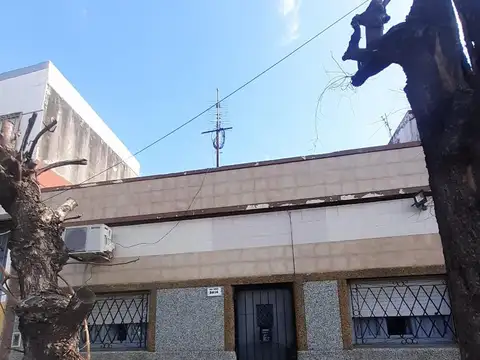 Venta de Ph 3 ambientes con terraza en Caseros