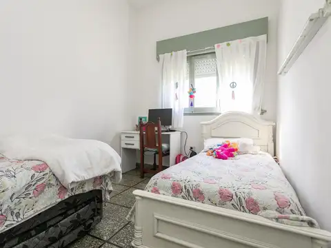 Venta de Ph 3 ambientes con terraza en Caseros