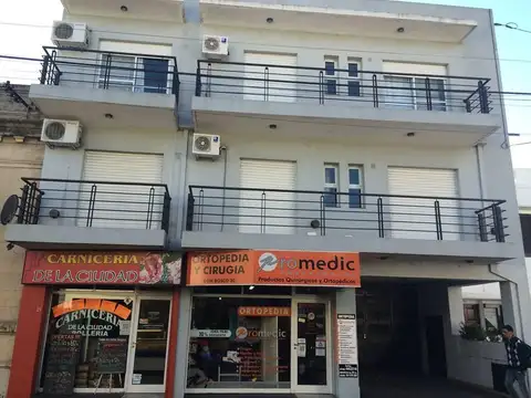Departamento en San Nicolas De Los Arroyos