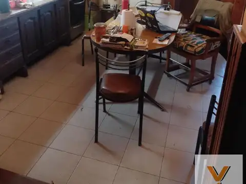 Depto Tipo Casa 5 ambientes con 2 baños