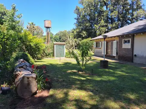 CASA QUINTA EN LOMA VERDE AMPLIO TERRENO