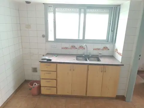 Departamento en Alquiler en Ramos Mejía, $ 850.000