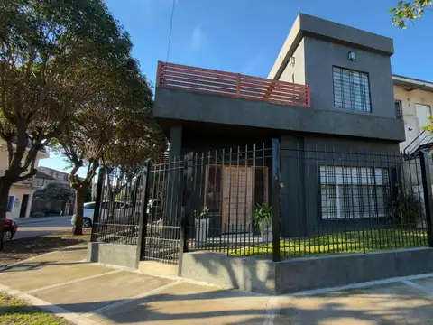 Casa en venta en Muñiz apta crédito