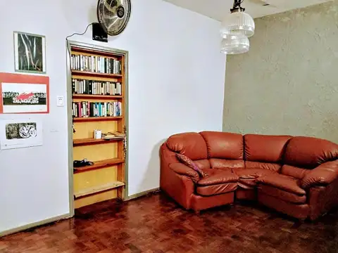 Departamento en venta - 4 Dormitorios 2 Baños - Balvanera