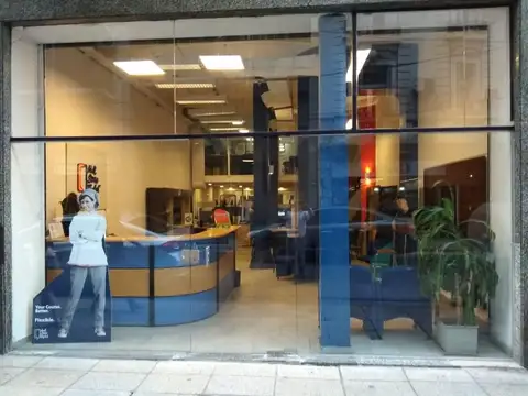 Local comercial para oficinas en Recoleta / VENTA CON RENTA