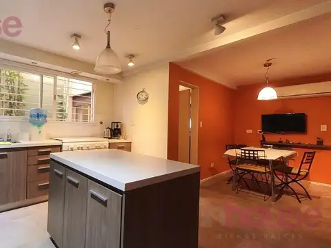 4 ambientes con patio  y cochera - Recoleta