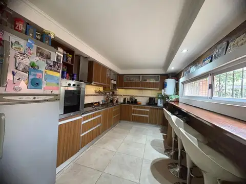 CASA EN VENTA ZÁRATE
