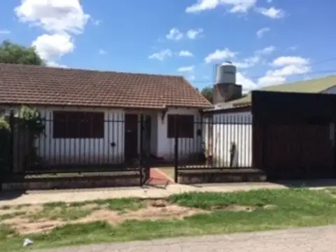 Casa en Alquiler Barrio Obrero Zárate