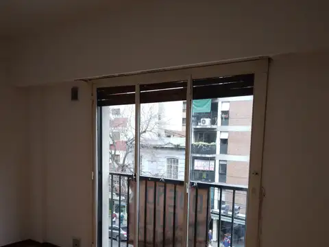 Avda. Acoyte 100, Piso 3ro